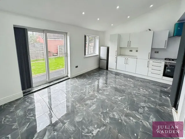 Delacourt Road, Fallowfield, M14, photo 2
