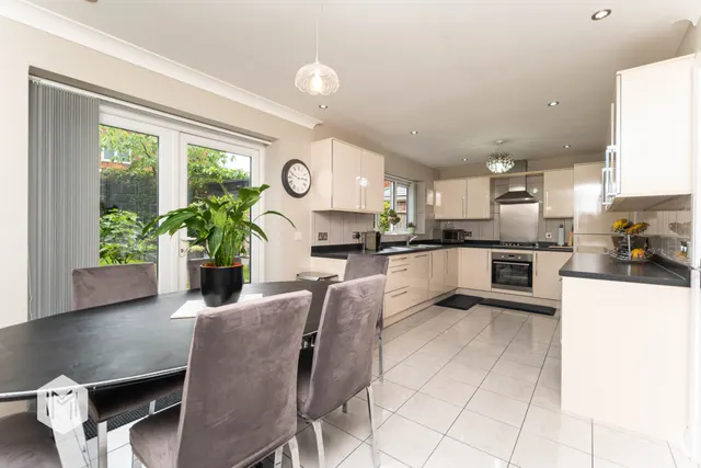 Photo 3 — Bloomsbury Crescent, Bolton, BL1 4ET