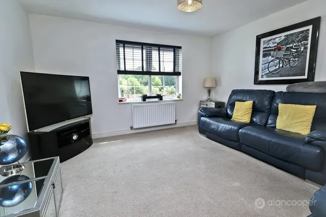Currane Road, Eliot's View, CV10, photo 3
