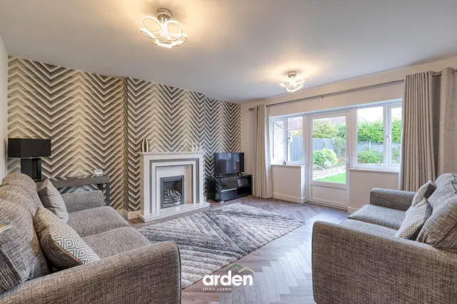 Oberon Drive, Shirley, B90, photo 2