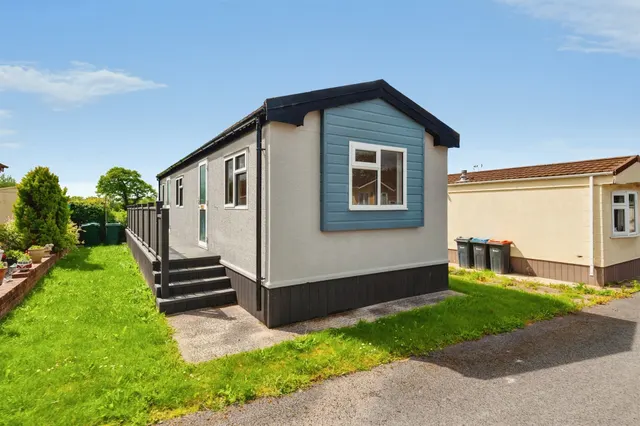 Chester Road, Dunham On The Hill, Frodsham, photo 1