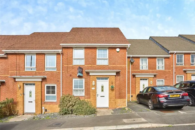 Beauchamp Drive, Newport, PO30, photo 3