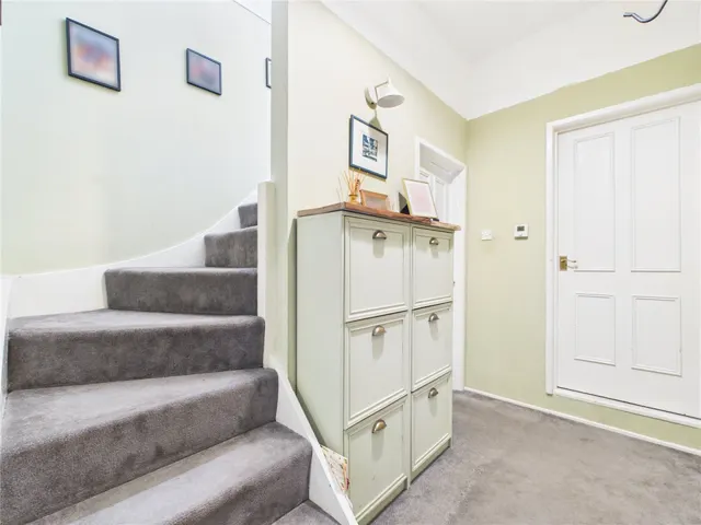 Bath Road, Brislington, BS4, photo 3