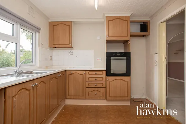 Lillybrook Estate, Lyneham, photo 3