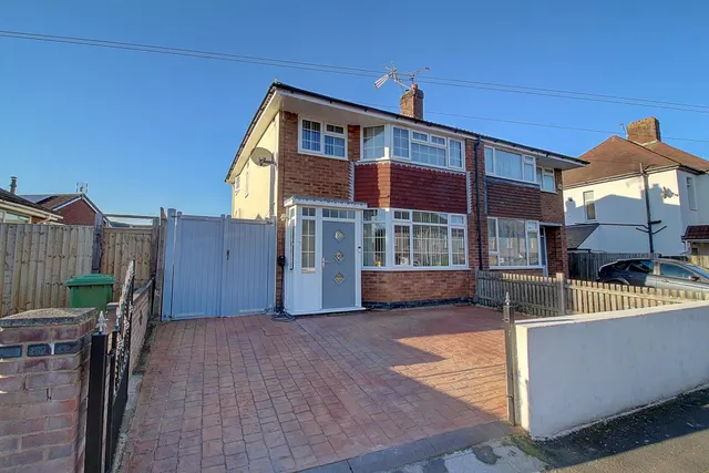 Hammersley Street, Bedworth, CV12, photo 1