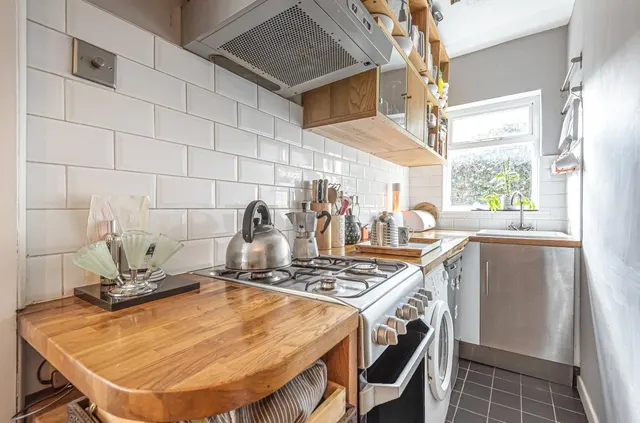 Ethnard Road, SE15, photo 3