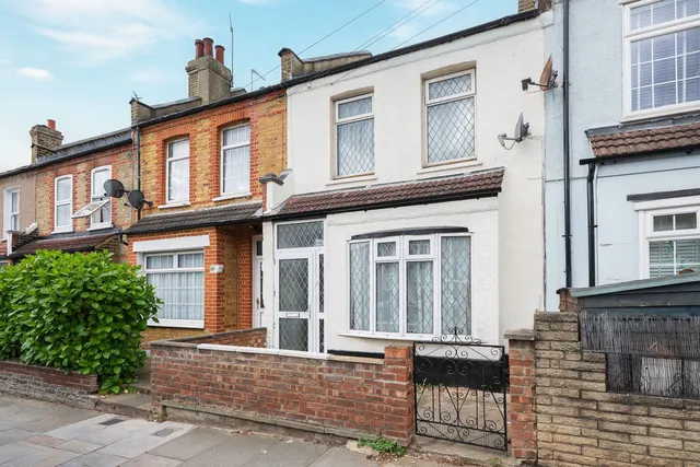 Swingate Lane, Plumstead, SE18, photo 1