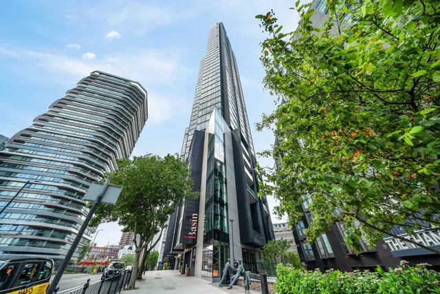 Photo 3 — Carrara Tower, EC1V