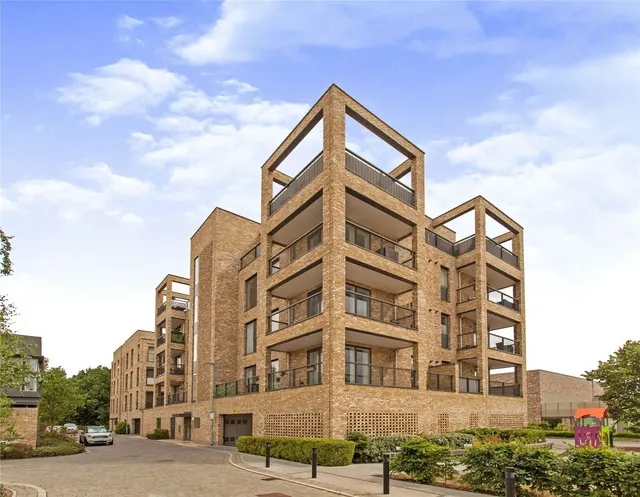 Woodpecker Way, Trumpington, Cambridge, Cambridgeshire, CB2, photo 1