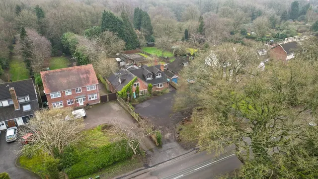 Photo 2 — Reduced To Sell-Development Oppurtunity near Kenilworth
