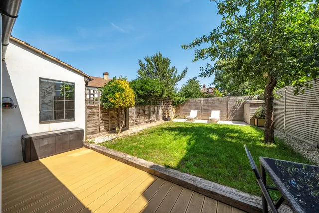 Photo 3 — Rutford Road, Streatham, London, SW16