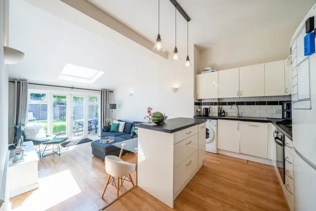 Rutford Road, Streatham, London, SW16, photo 1