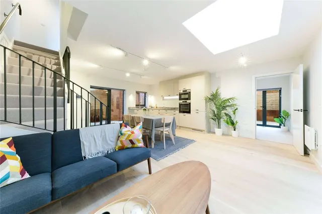 Marischal Road, London, SE13, photo 1