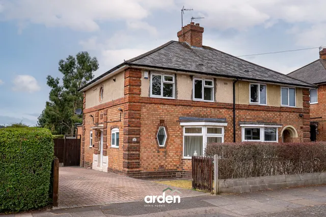 Kendal Rise Road, Rednal, B45, photo 1