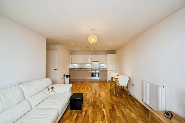 Windsor Road, Slough, SL1, photo 3