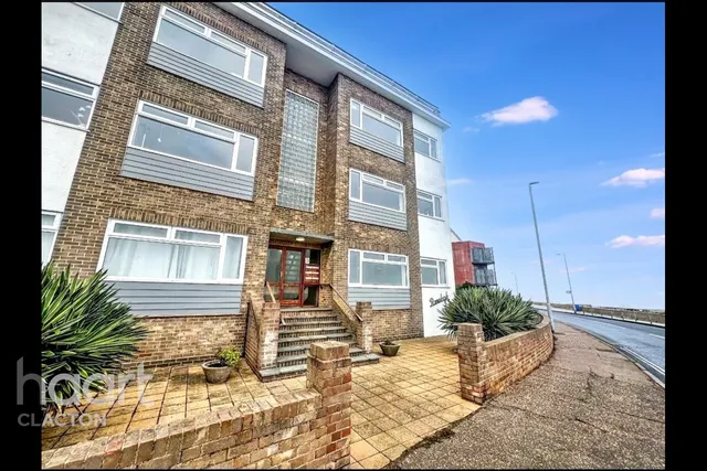 The Parade, Walton On The Naze, CO14, photo 2