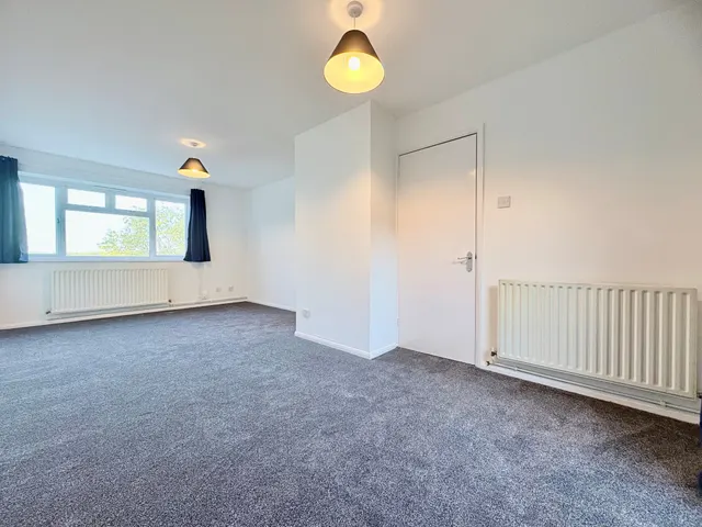 Chapelfields, Stanstead Abbotts, SG12, photo 2