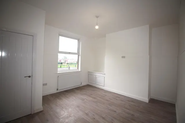 Photo 3 — Victoria Road, Platt Bridge, Wigan, WN2 5DN