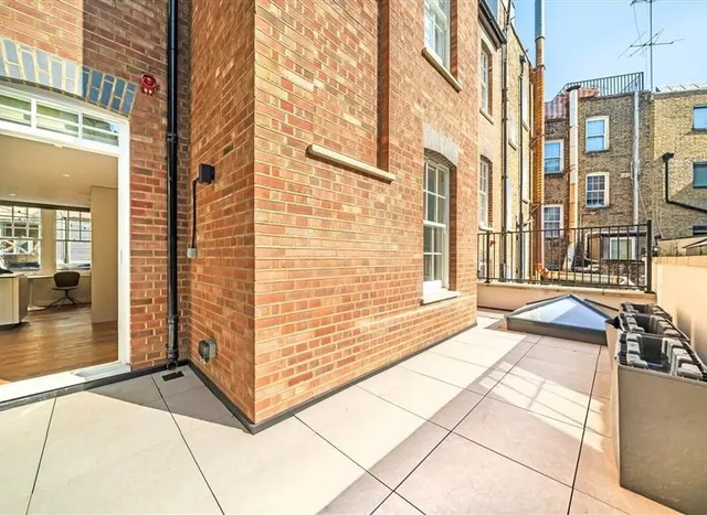Marylebone Lane, Marylebone, W1U, photo 3