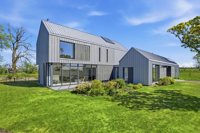 Newhouse of Auchengree, Crossroads, Dalry, KA24 4JF, photo 1