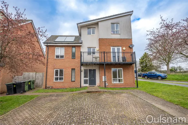 Arlingham Avenue, Bromsgrove, Worcestershire, B61 8AP, photo 1