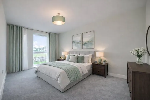Littleworth Road, Esher, KT10, photo 3