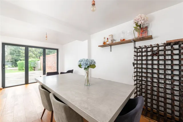 San Remo Road, Aspley Guise, MK17, photo 2