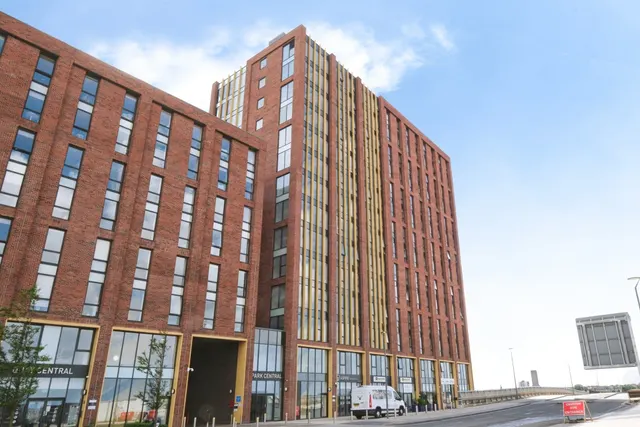 Jesse Hartley Way, Liverpool, L3, photo 1