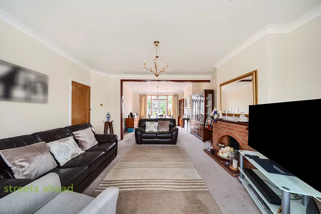 South Norwood Hill, London, SE25, photo 2