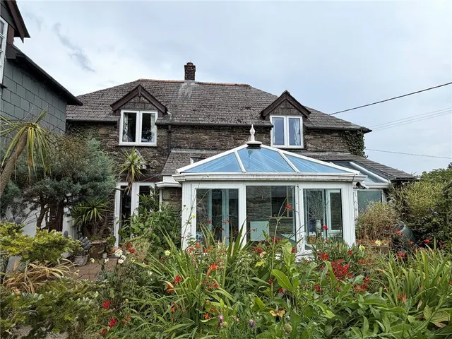 Caradon Town, Liskeard, PL14, photo 1