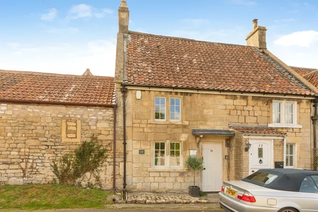 School Place, Claverton, BA2, photo 1