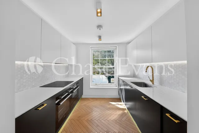 Photo 2 — Enford Street, Marylebone, London, W1H