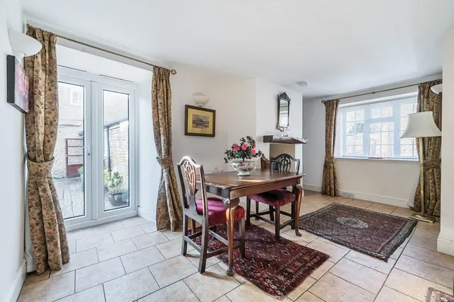 South Street, Milborne Port, DT9, photo 3