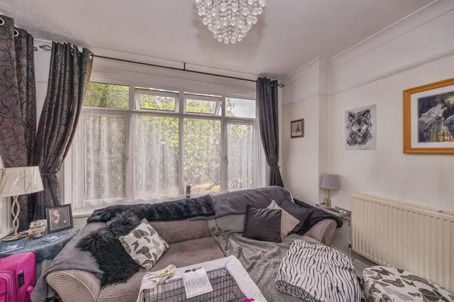 Park Avenue, Waterlooville, PO7, photo 2