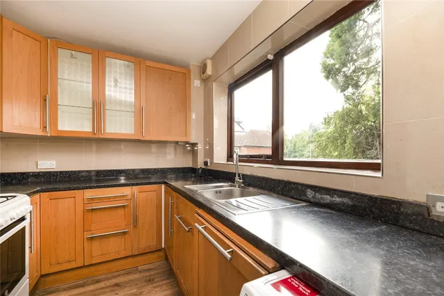 Devonshire Avenue, Sutton, SM2, photo 1