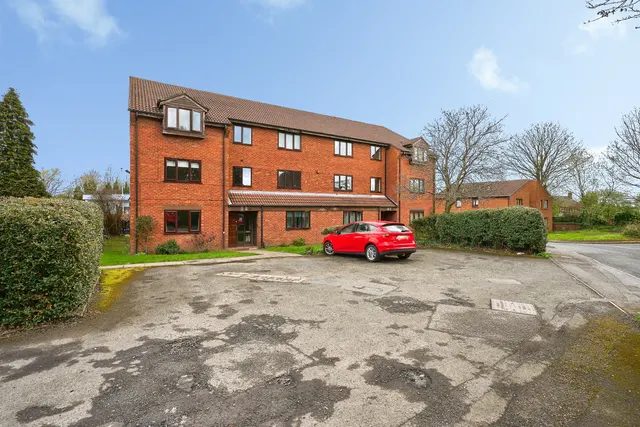 Photo 2 — Parkfield Road, Wolverhampton