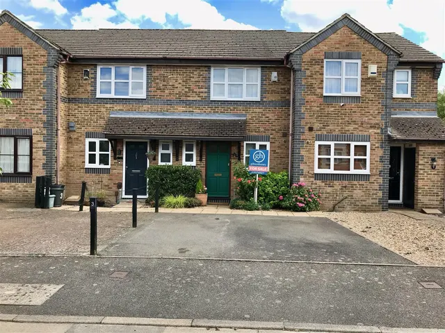 Forbes Way, Ruislip, HA4 9LP, photo 1