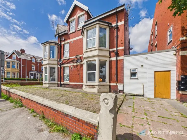 Hornby Road, Blackpool, FY1, photo 1