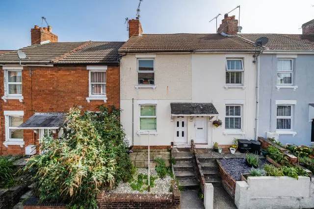 Swindon Road, Swindon, SN1, photo 1