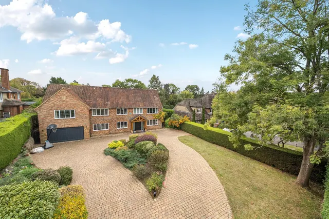 Mill Lane, Gerrards Cross, SL9, photo 1