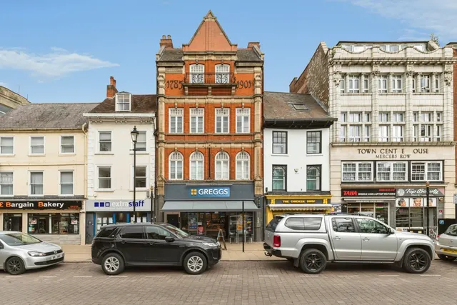 Photo 3 — Mercers Row, Northampton, Northamptonshire, NN1