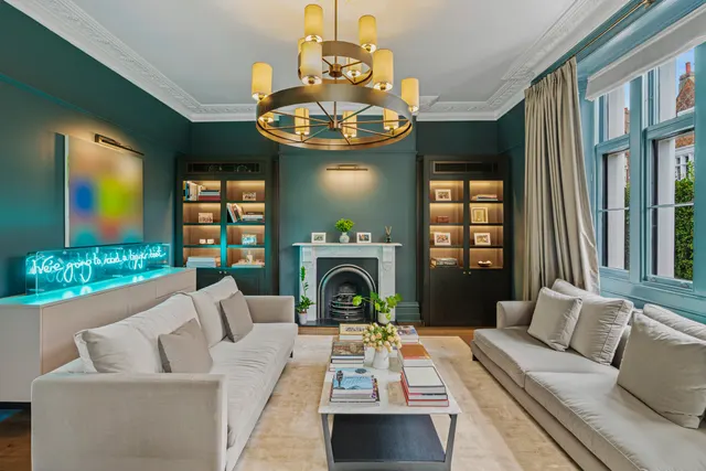 4 bedroom house — St Anns Villas, Notting Hill, London