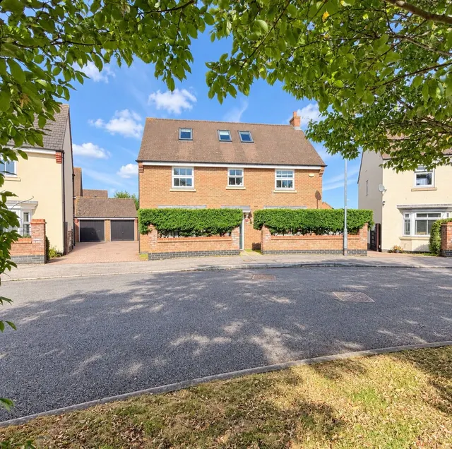 Butler Drive, Lidlington, MK43, photo 2