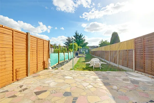 Larmans Road, Enfield, photo 1