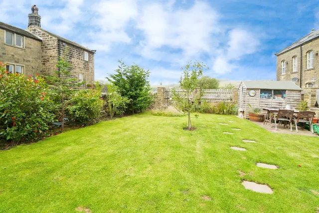 West Shaw, Oxenhope, BD22, photo 3