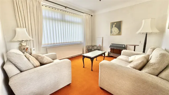 Birkenhead Road, Meols, CH47, photo 2