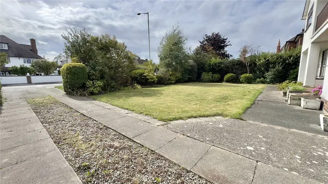 Birkenhead Road, Meols, CH47, photo 3