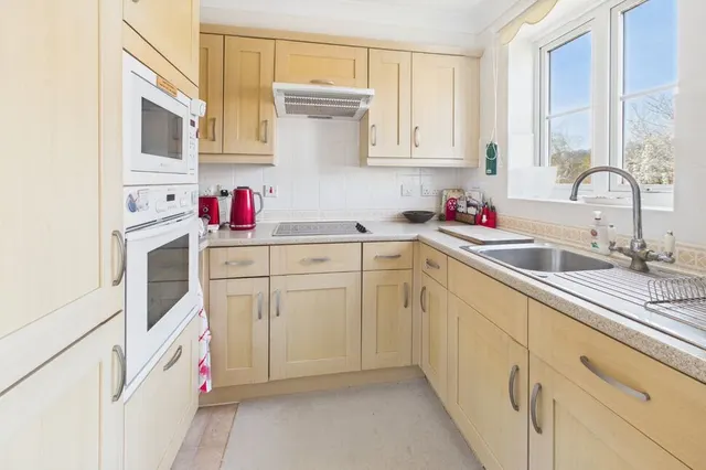 Brampton Way, Portishead, BS20, photo 3