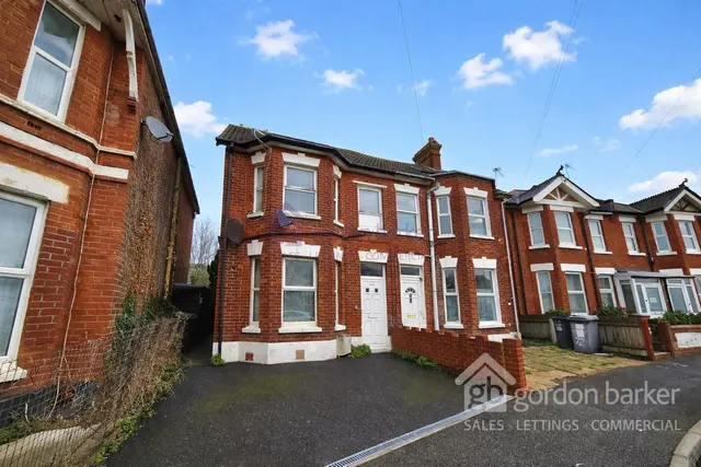 Wolverton Road, Bournemouth, BH7 6HX, photo 1