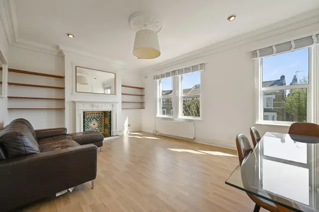 Fernhead Road, Maida Vale, photo 1